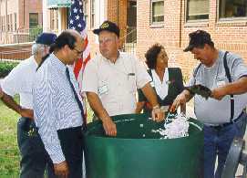 worms.jpg (11042 bytes)