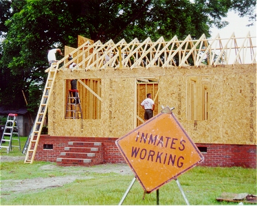 INMATE LABOR SUPPORTS FLOYD REDEVELOPMENT EFFORT