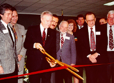 Governor Hunt cuts ribbon to open new prison