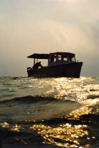 crabber2.jpg (7933 bytes)